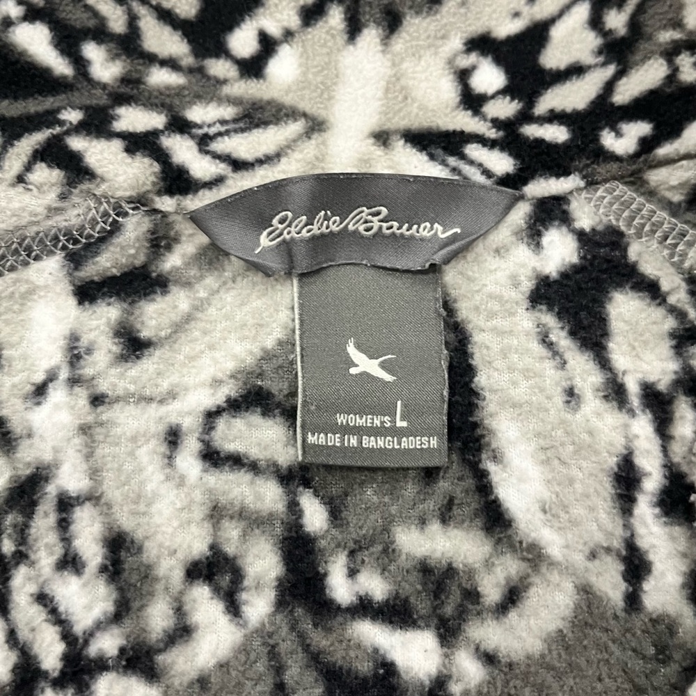 Eddie Bauer Women’s Cloud Layer 1/4 Zip Fleece Pullover Butterfly Print … - Picture 11 of 15